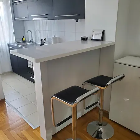 Apartment Relax Novi Sad-private Parking *